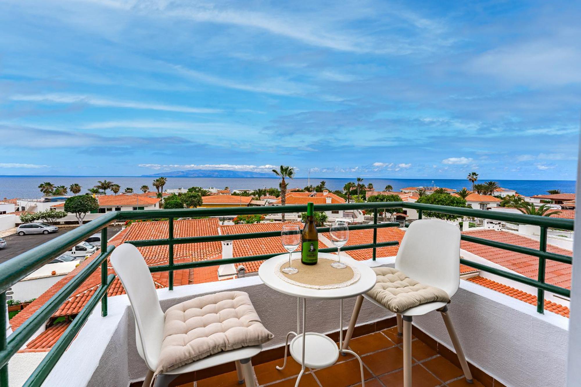 Appartamento 2Bdr Ocean View & Large Private Terrace In Puerto De Santiago Puerto de Santiago  Esterno foto